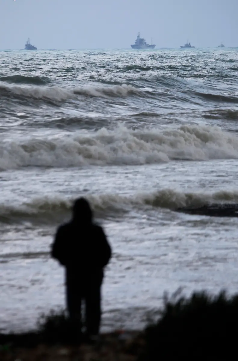 Mideast-Lebanon-Plane-Crash-XGK117-jpg663516585359750280