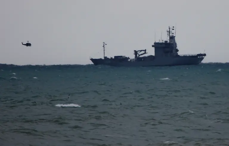 Mideast-Lebanon-Plane-Crash-XGK119-jpg5896225865439600335