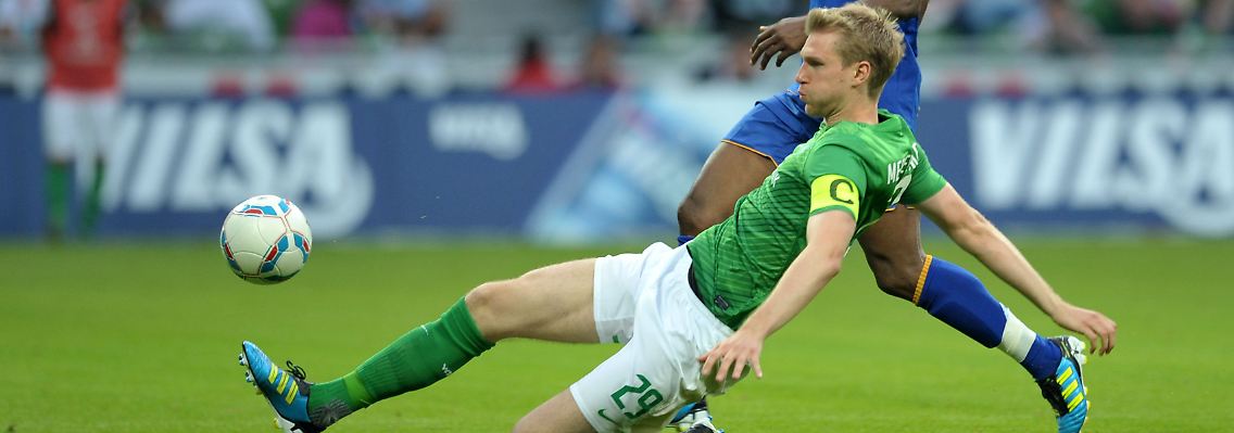 Der Abwehrchef ist zurück: Rechtzeitig zum Saisonstart kehrt Per Mertesacker in die Werder-Verteidigung zurück.