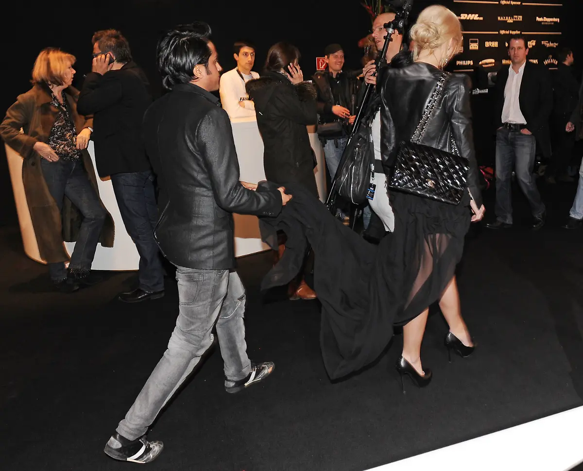 2oto1443-jpg2326348875616107358