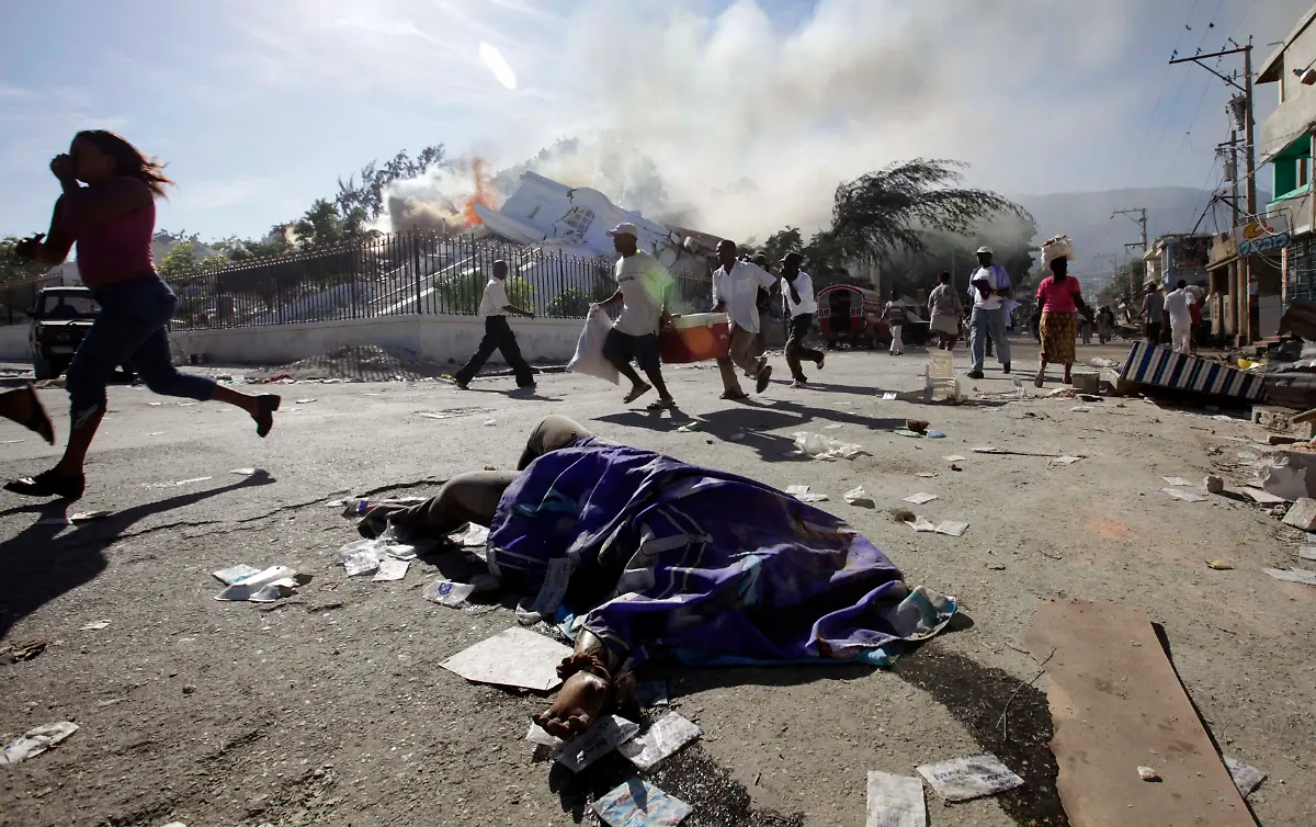DAR03-QUAKE-HAITI-0116-11-JPG5158800328294384455