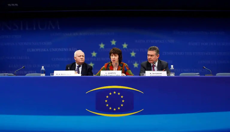 FLR08-QUAKE-HAITI-EU-0118-11-JPG1987071080315371688