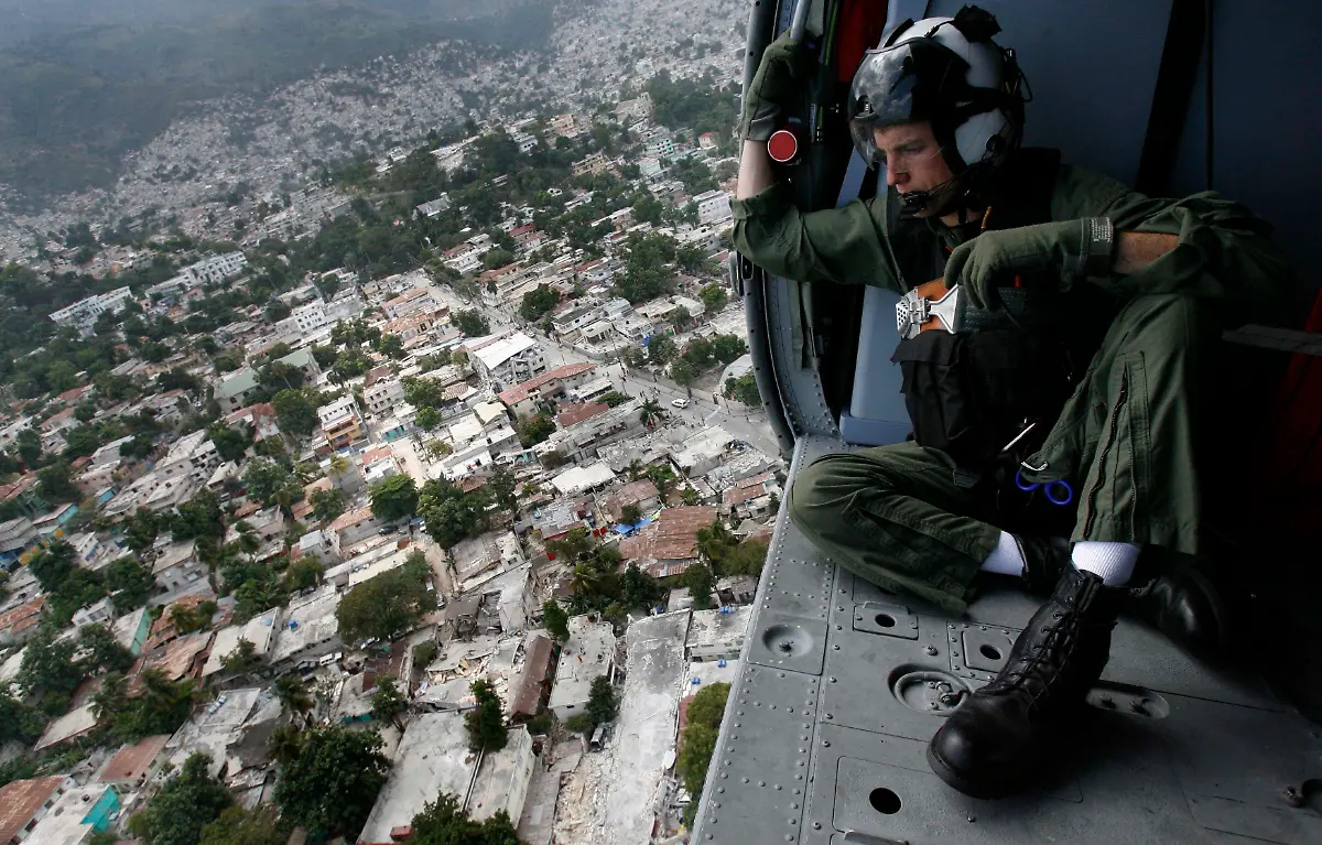 HD103-QUAKE-HAITI-0117-1B-JPG1143826404765795932