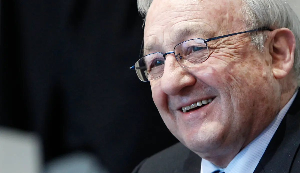 REH01-GERMANY-0118-11-JPG1168842005712527236