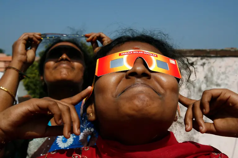 DEL09-INDIA-0115-11-JPG327089609556868542