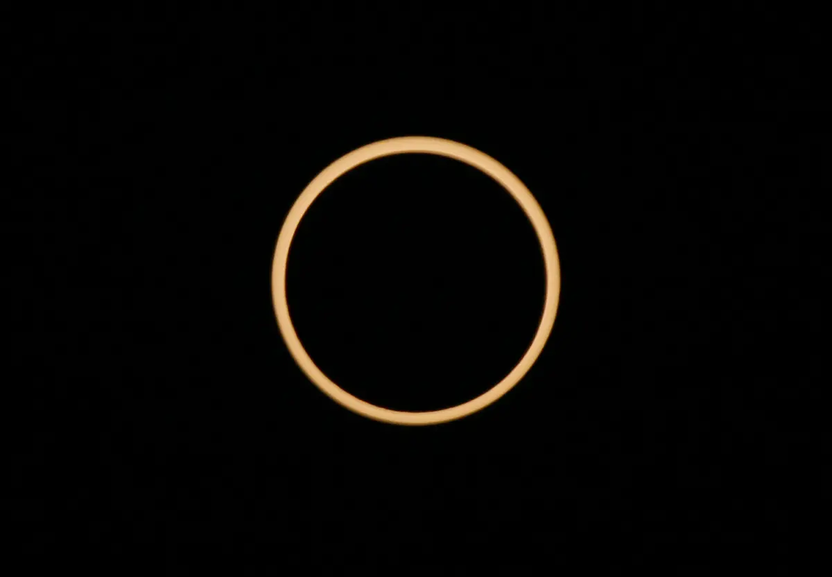 DEL08-ECLIPSE-0115-11-JPG2411984502111640644