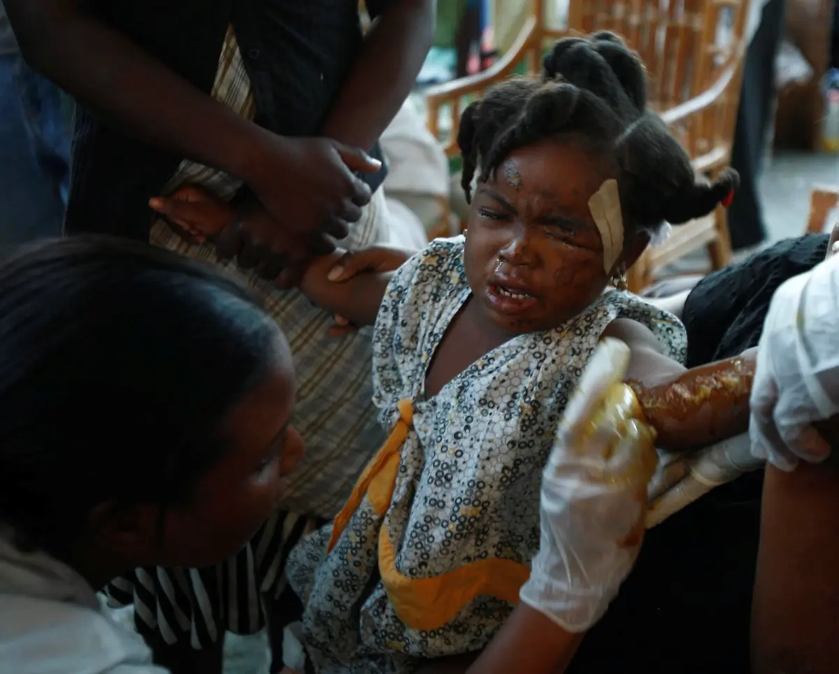 1263506339278-Haiti-Earthquake-FLMIH109-jpg3093631304748373867