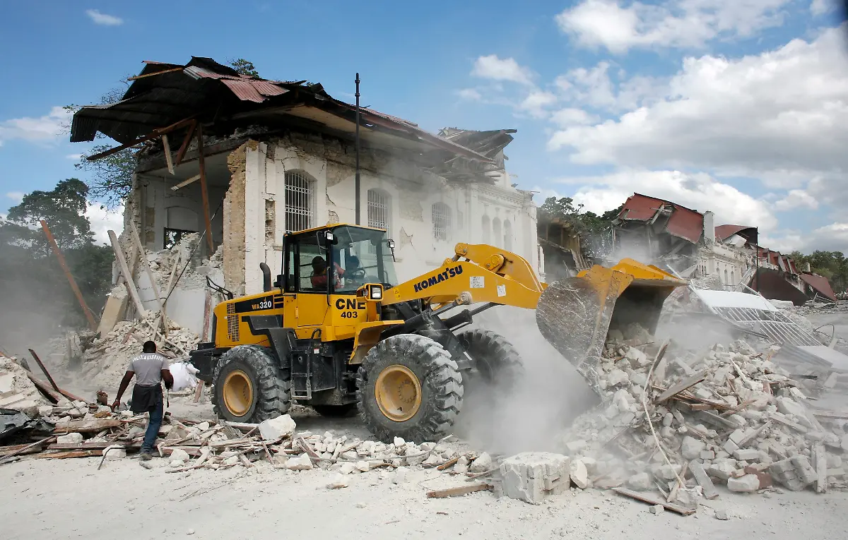 HTI35-QUAKE-HAITI-0113-11-JPG7709181231168007380