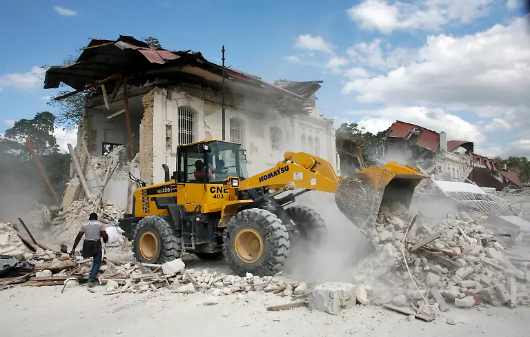 HTI35-QUAKE-HAITI-0113-11-JPG7709181231168007380