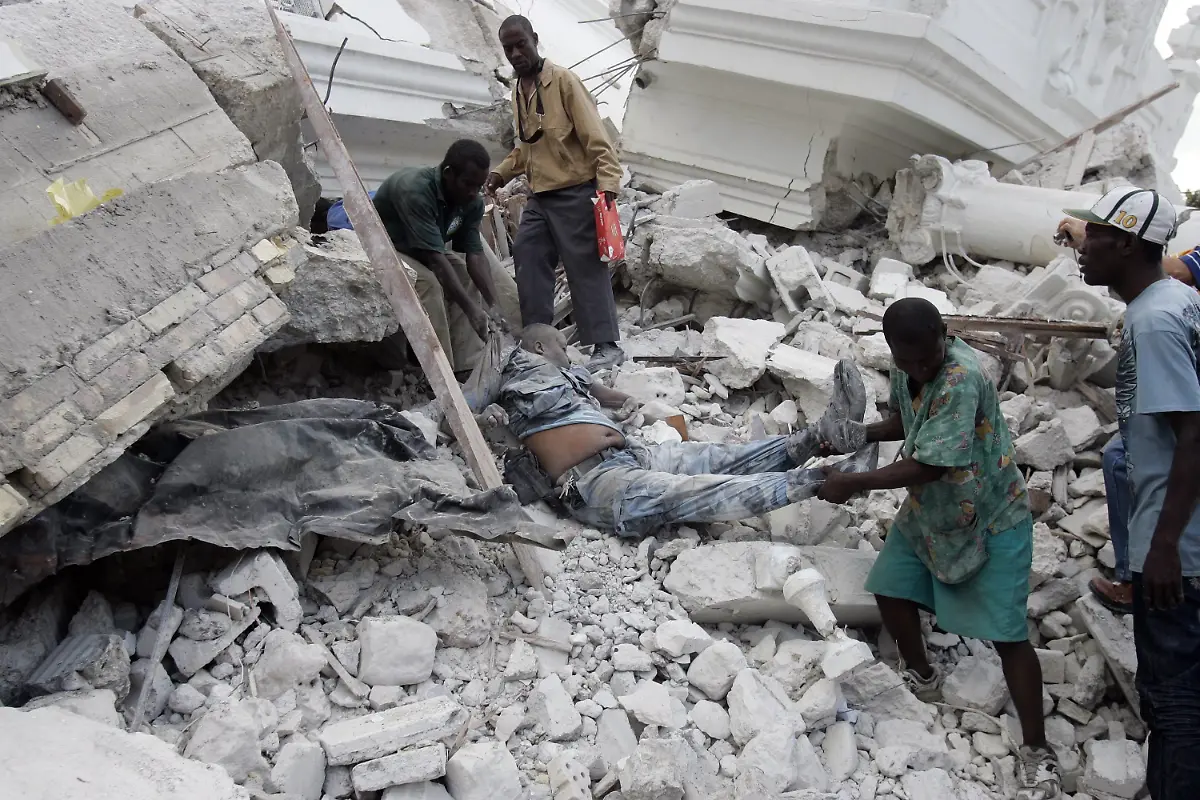 2oov2715-jpg773528374098113474