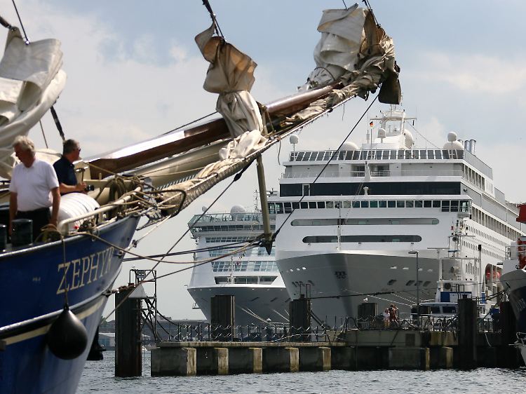 Umstellung nicht nur bei Schiffen: Bis 2018 müssen alle Ostsee-Häfen geeignete Entsorgungsanlagen haben.