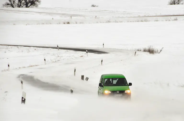 2olo5242-jpg8035831228534706455