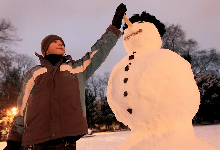 2om50728-jpg729625679230443844