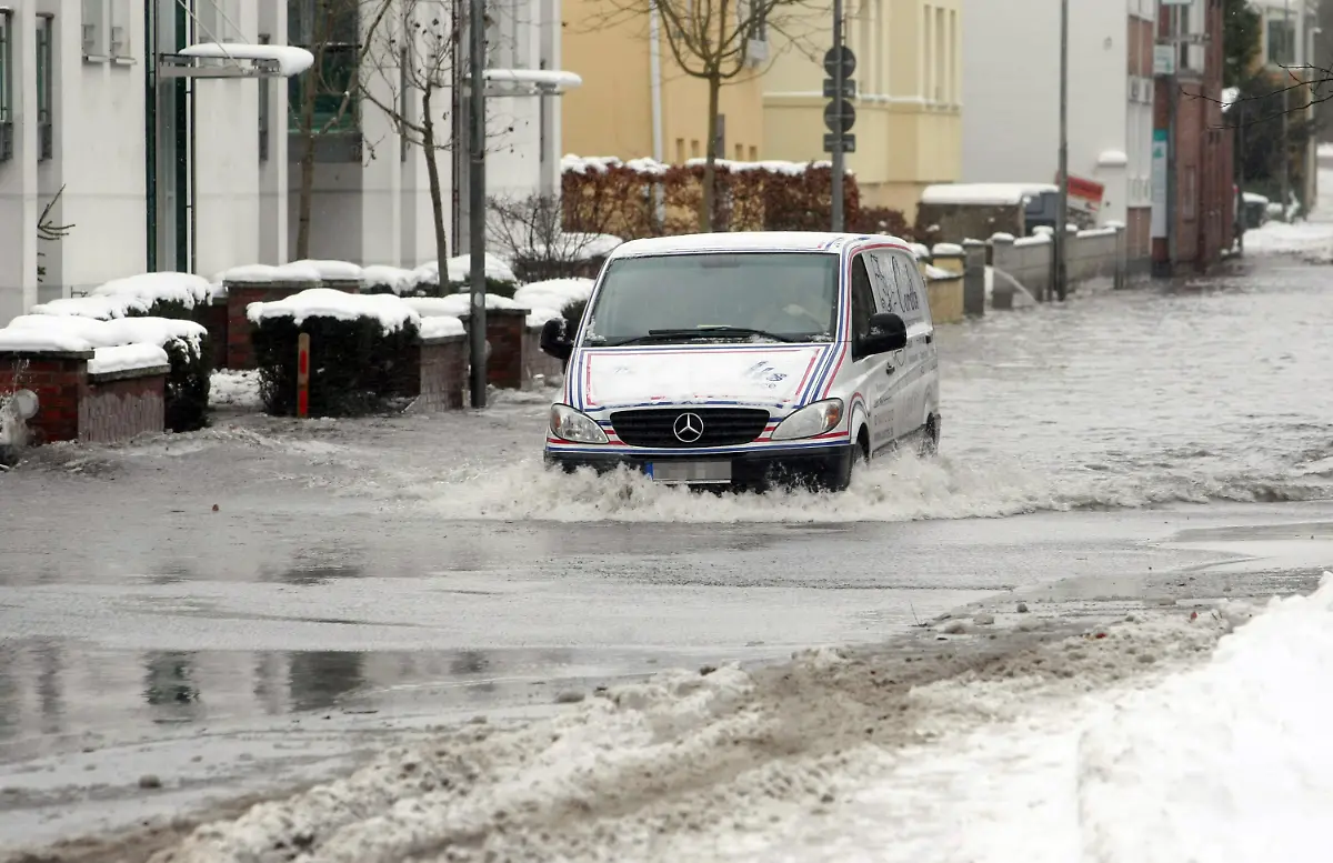 2omc4508-jpg4355667721537343862