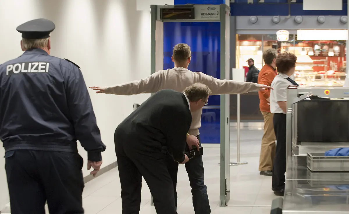 2oif3515-jpg5643516037224655856