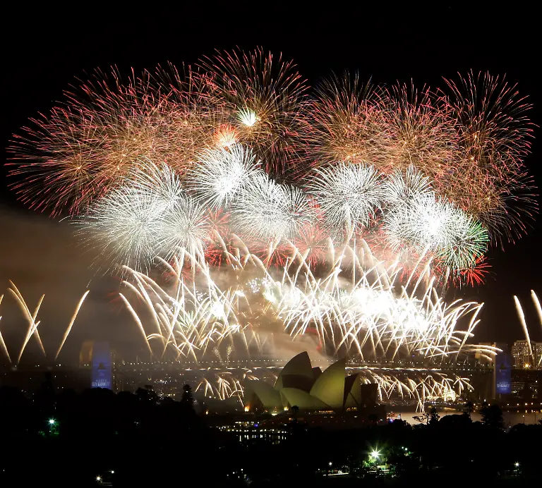 APTOPIX-Australia-New-Year-XRR110-jpg4755954761334445495