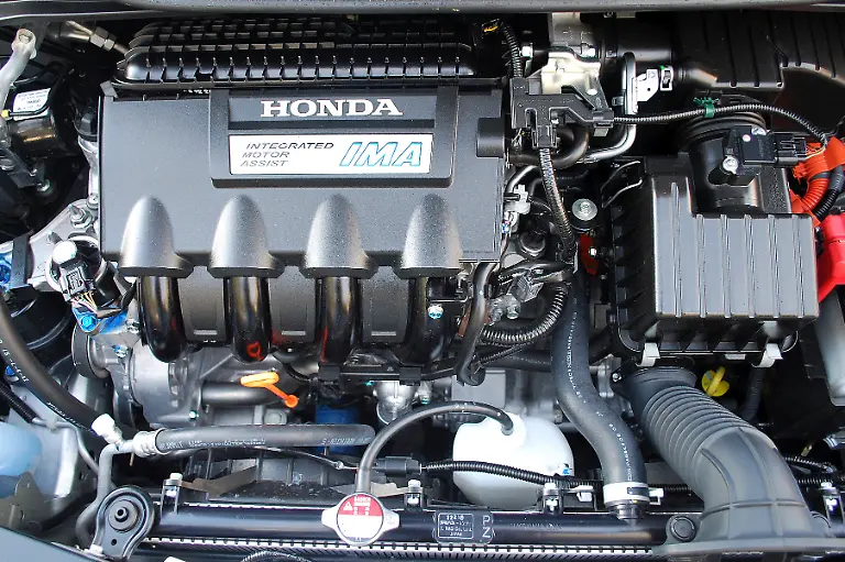 Honda-Insight-13-10-2009-17-00-56