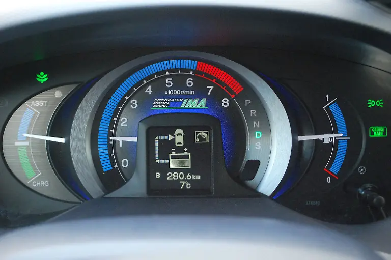 Honda-Insight-13-10-2009-17-12-12