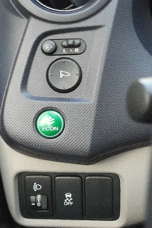 Honda-Insight-13-10-2009-17-13-16