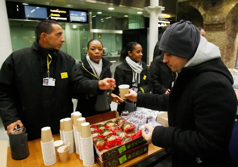 LON107-BRITAIN-UROSTAR-1220-11-JPG1333671271643591301