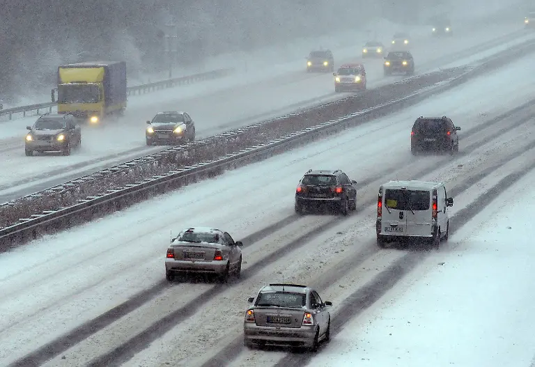 DEU-NRW-Wetter-MME102-jpg2174213544298406140