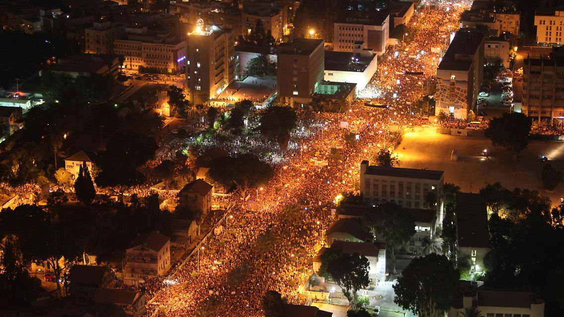 Hunderttausende Menschen protestierten in Tel Aviv.