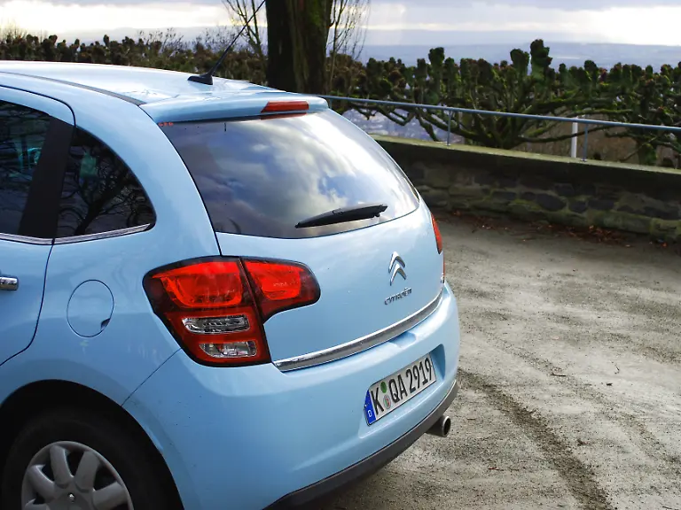 Citroen-C3-2009-12-12-11-21-17-1