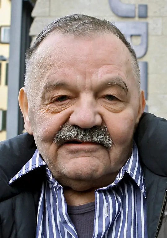 2o4t0620-jpg1863544058032944541