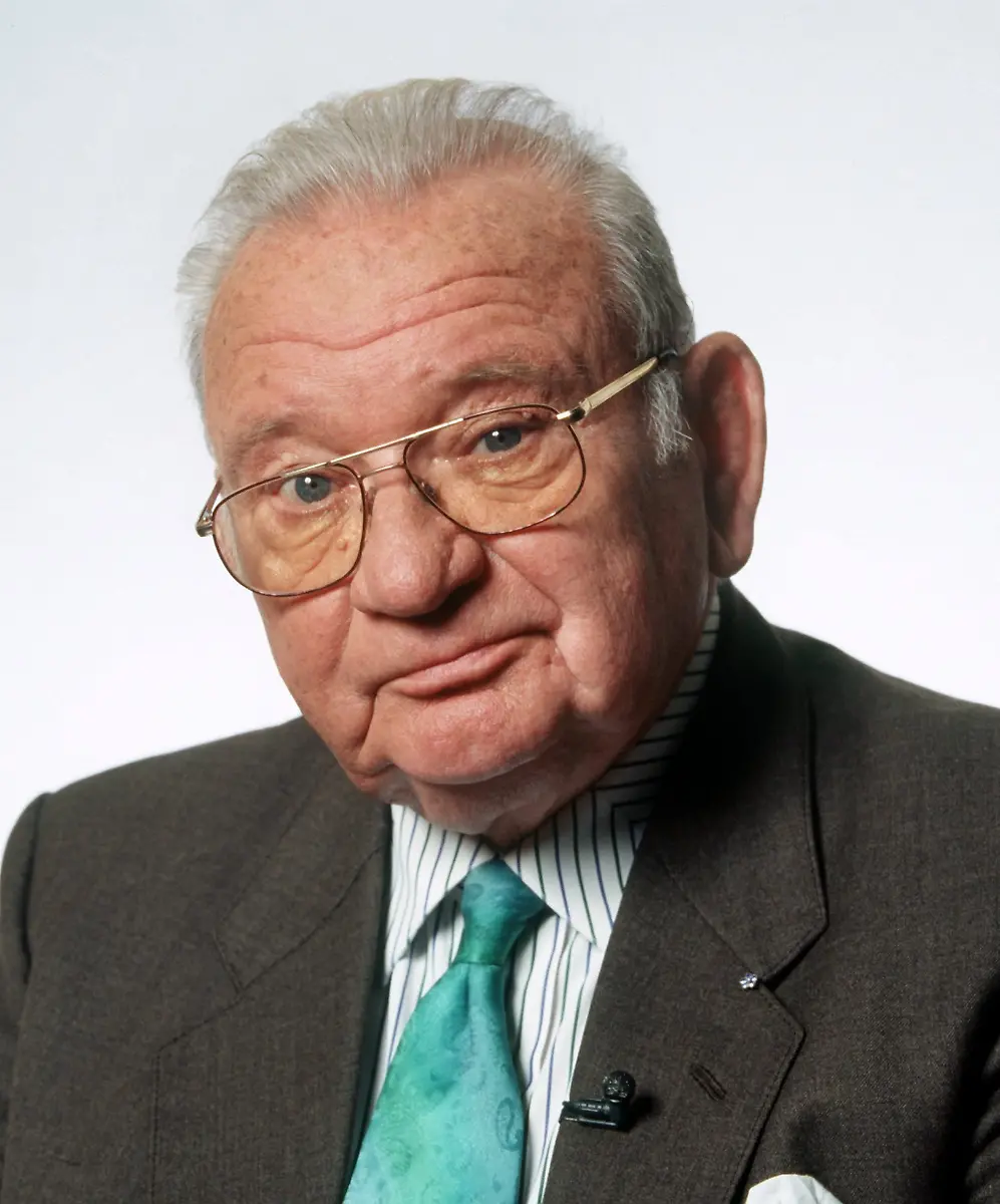 2o1n0148-jpg8996348229808110078