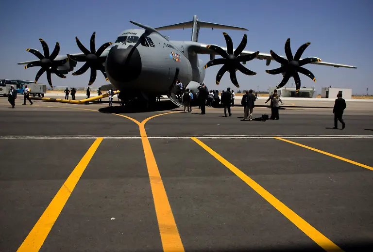 DEU-Frankreich-Airbus-A400M-FRA103-jpg412885752928012186