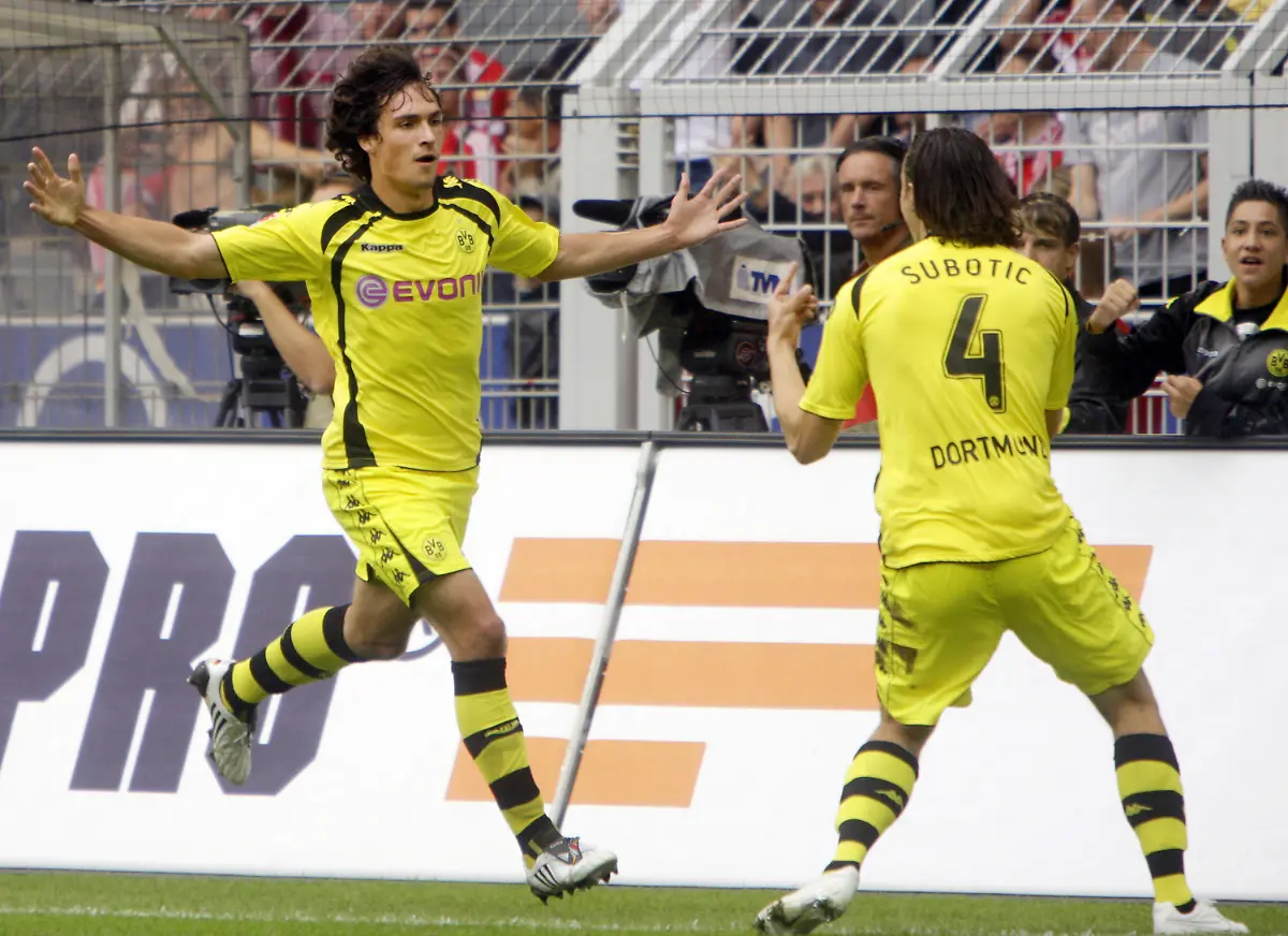 2o1o5749-jpg6193452984819086325