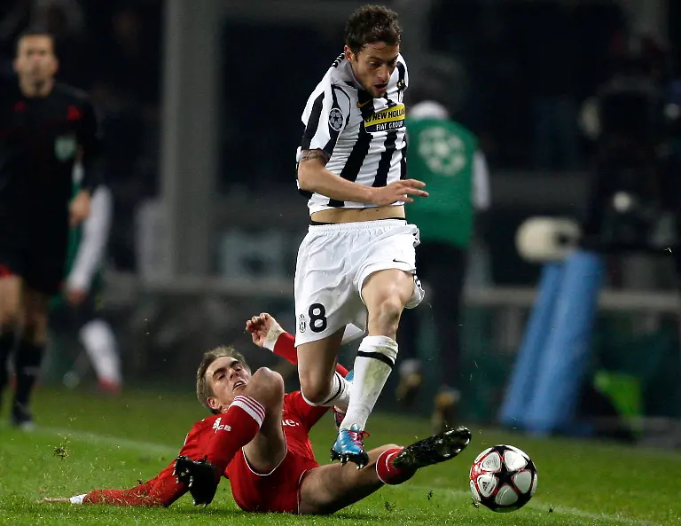 SRE117-SOCCER-CHAMPIONS-1208-11-JPG4811200089389071612