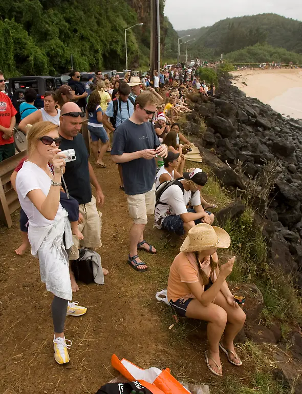 High-Waves-Hawaii-HIET106-jpg6514806534512233952