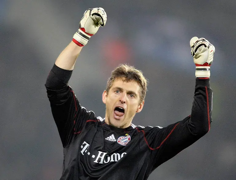 MDA20-SOCCER-CHAMPIONS-1208-11-JPG889741938374285414