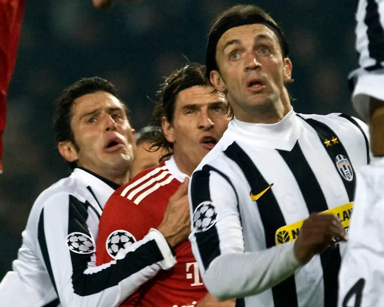 ITALY-SOCCER-CHAMPIONS-LEAGUE-XAR111-jpg6852864494119432007