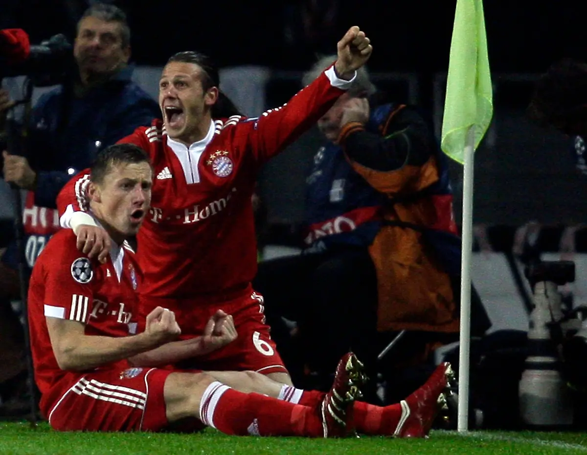 SRE113-SOCCER-CHAMPIONS-1208-11-JPG7373376015916348680