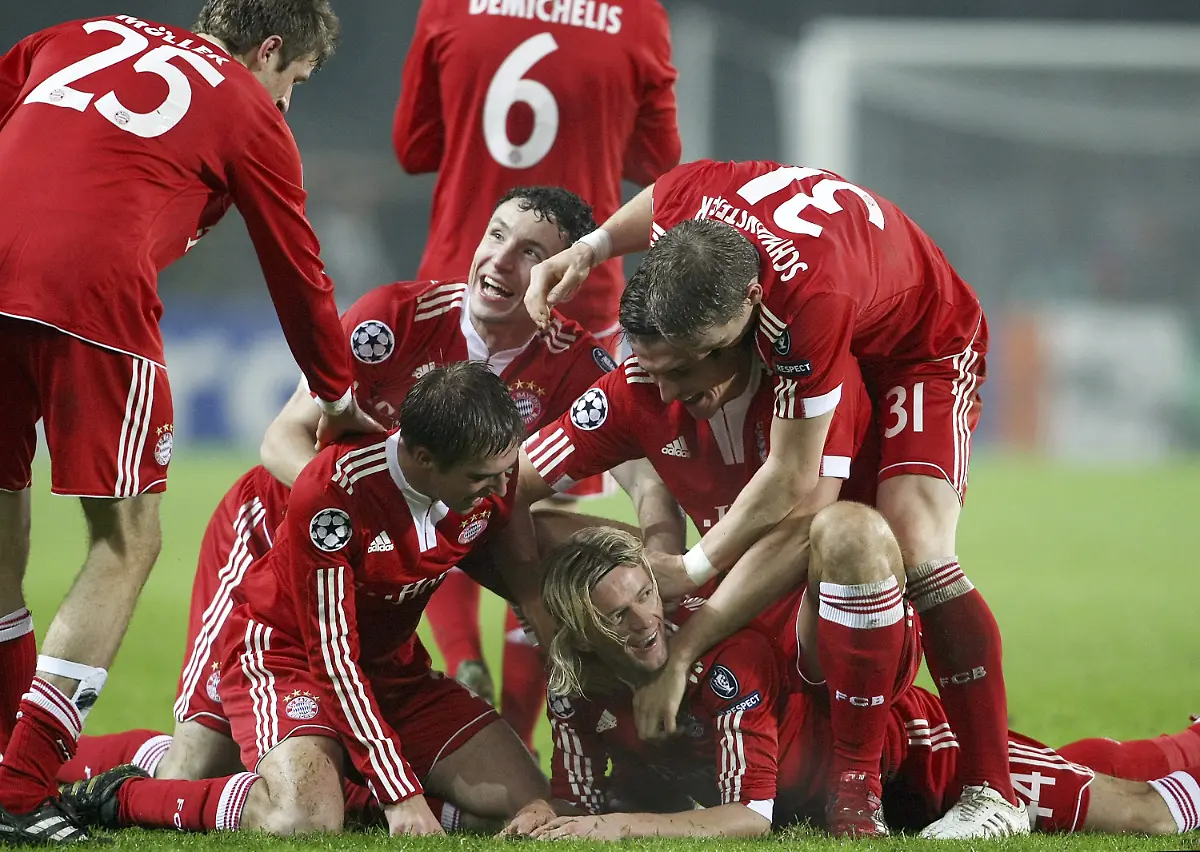 2o0n2438-jpg5710368774421575279