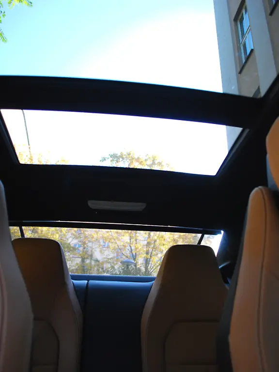 Mercedes-E-Klasse-Coupe-19-10-2009-11-29-45