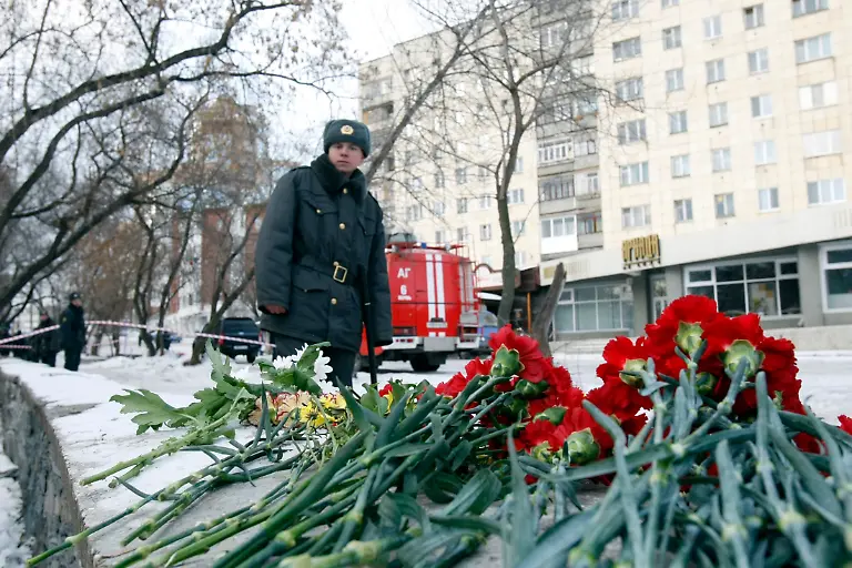 DEN02-RUSSIA-BLAST-1205-11-JPG7682607718806204133