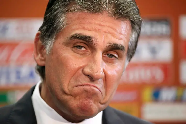 CAP582-SOCCER-WORLD-DRAW-1204-11-JPG313346071792785650