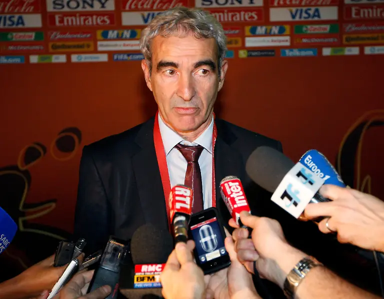 CAP968-SOCCER-WORLD-DRAW-1204-11-JPG6897086245950905763