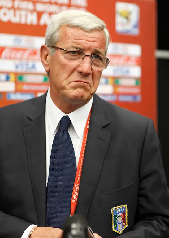 CAP576-SOCCER-WORLD-DRAW-1204-11-JPG7206244536164539613