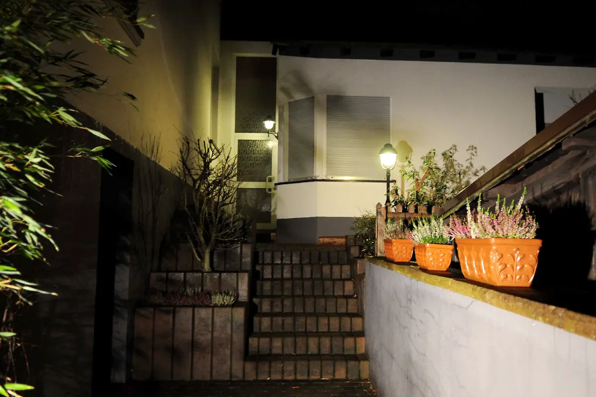 2ntb4054-jpg309765274777876239