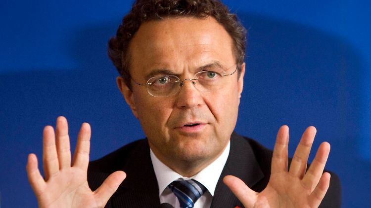 Hans-Peter Friedrich kann seine Ideen nicht durchsetzen.