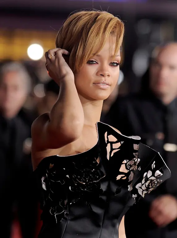 2009-AMA-Awards-Arrivals-CASH110-jpg6298406819744352327