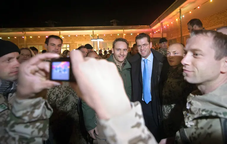 2nij5807-jpg5842474655064110085