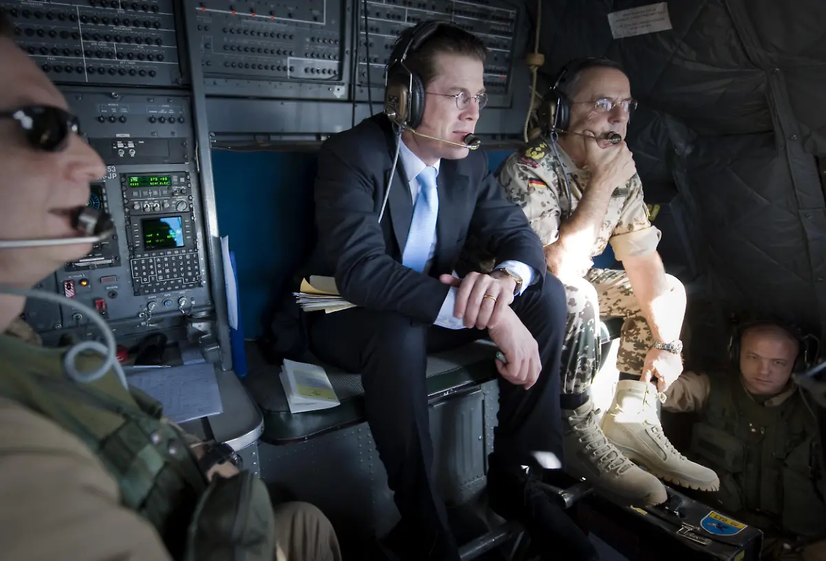 2ni84345-jpg126159688907614166