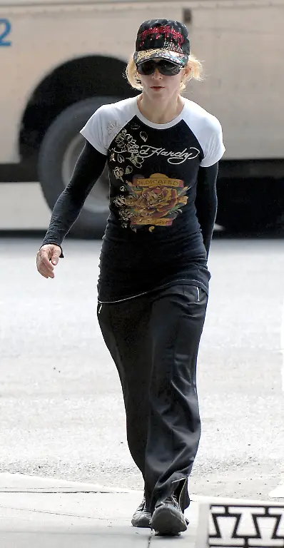 2nhh0055-jpg6080241542390565347