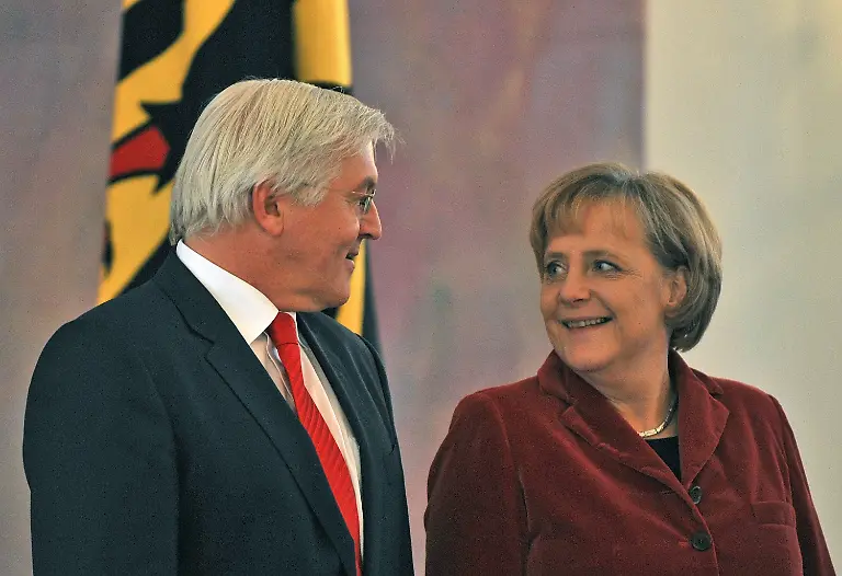 DEU-Minister-Kabinett-BRO114-jpg1038859653554679226