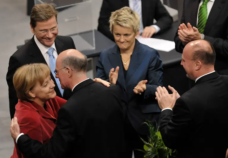 DEU-Bundestag-KUK111-jpg794717903887712714